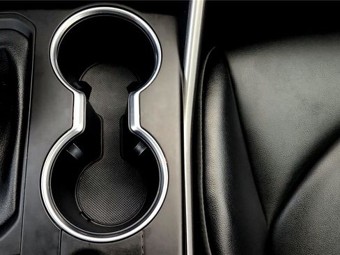 Used 2022 Toyota Highlander XLE image 33