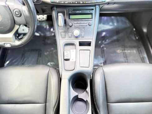 Used 2016 Lexus CT 200h FWD image 16