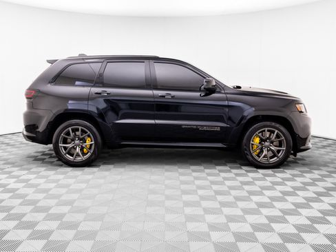 Used 2020 Jeep Grand Cherokee Trackhawk AWD/4WD image 8