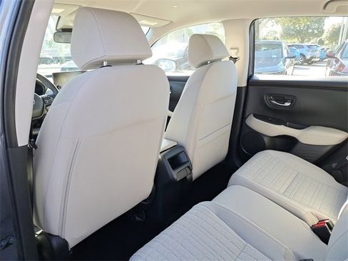 Certified 2024 Honda HR-V LX image 10