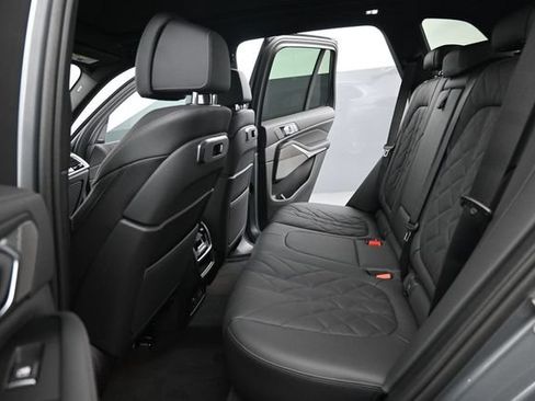New 2026 BMW X5 xDrive50e AWD/4WD image 18