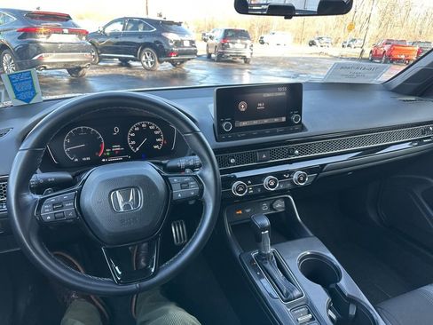 Used 2022 Honda Civic Sport image 16