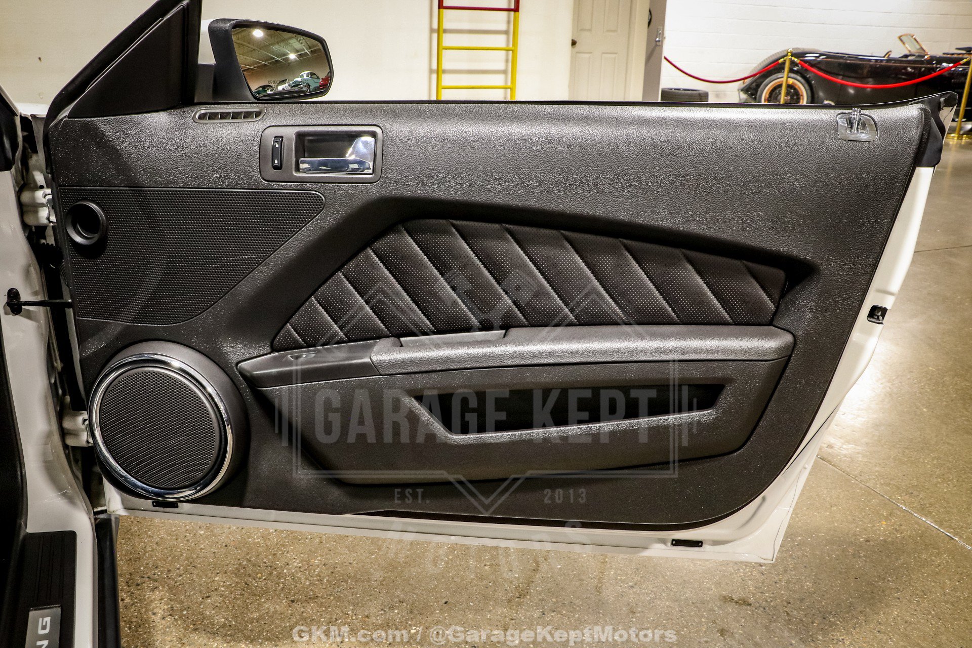 Used 2010 Ford Mustang GT RWD image 63