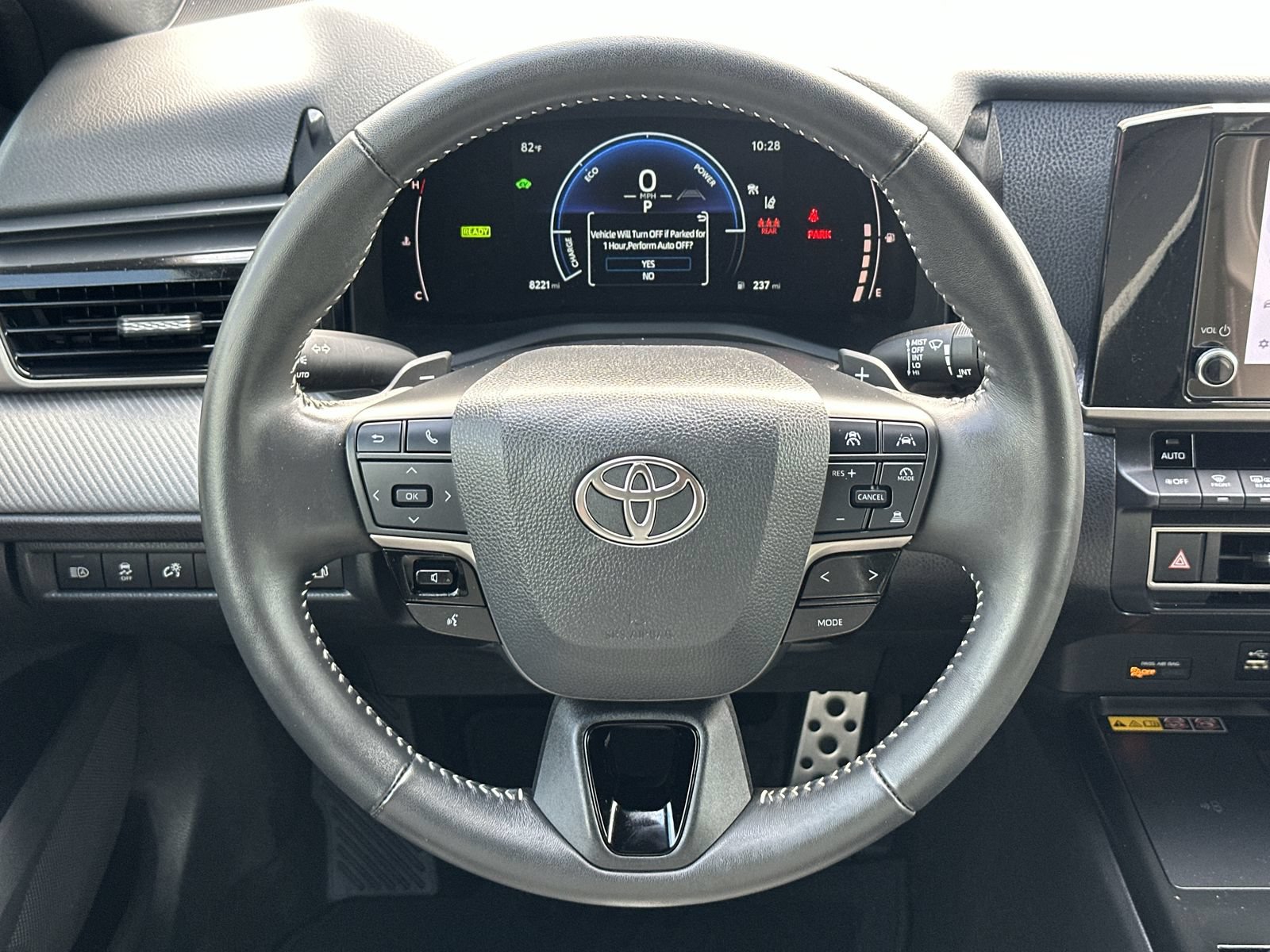 Used 2025 Toyota Camry SE FWD image 19