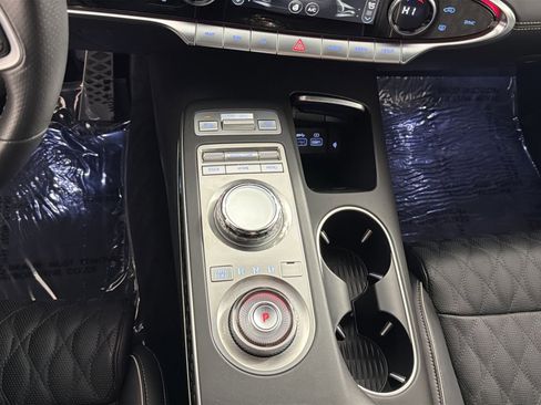 Used 2023 Genesis GV70 3.5T Sport w/ Sport Prestige Package image 22