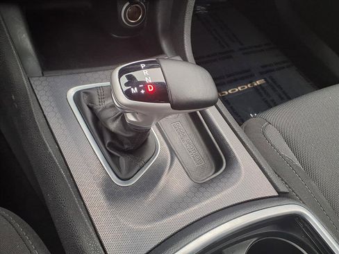 Certified 2017 Dodge Charger R/T image 22