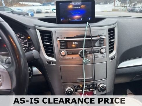 Used 2011 Subaru Legacy 2.5i Premium w/ All-Weather Pkg image 9