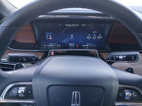 Used 2024 Lincoln Navigator Reserve AWD/4WD image 30
