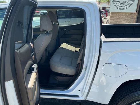 Used 2018 GMC Canyon SLE w/ SLE Convenience Package AWD/4WD image 12