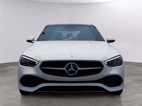 Used 2025 Mercedes-Benz C 300 4MATIC Sedan image 3