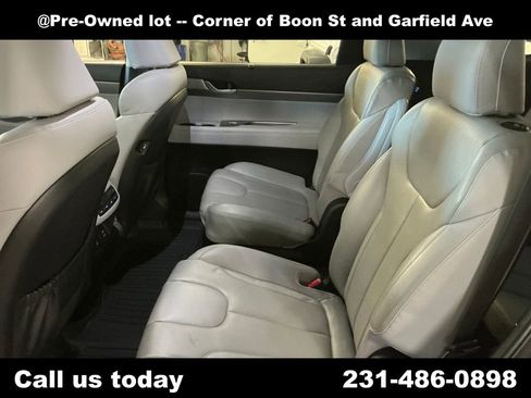Used 2020 Hyundai Palisade SEL w/ Premium Package AWD/4WD image 26