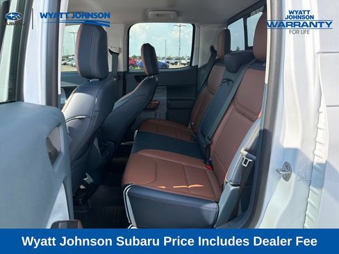 Used 2024 Ford Maverick Lariat w/ 4K Tow Package AWD/4WD image 31