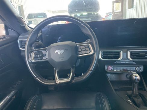 Used 2024 Ford Mustang Premium image 31