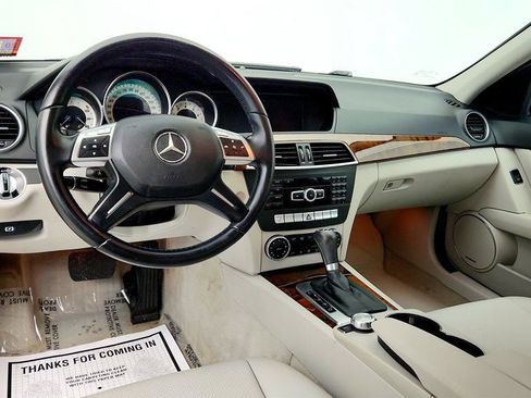 Used 2013 Mercedes-Benz C 300 4MATIC Sedan image 12