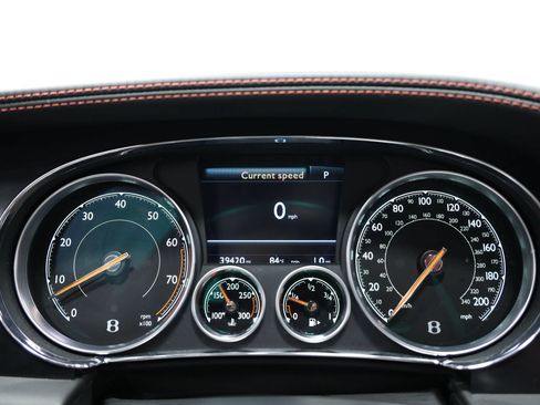 Used 2017 Bentley Flying Spur S W12 AWD/4WD image 32