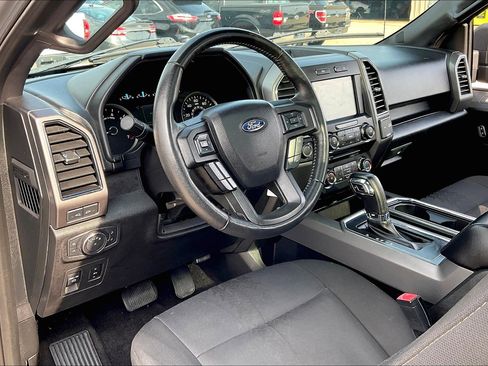Used 2018 Ford F150 XLT w/ Equipment Group 302A Luxury image 20