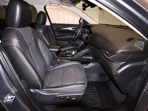 Used 2021 Buick Envision Essence FWD image 20