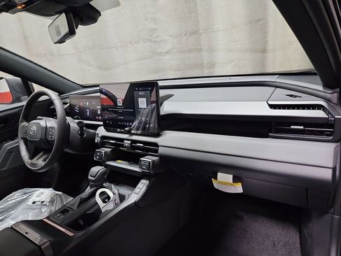 New 2026 Toyota RAV4 XSE image 34