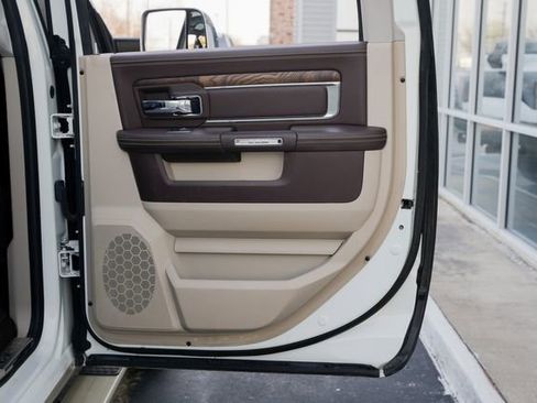 Used 2016 RAM 3500 Laramie Longhorn image 36