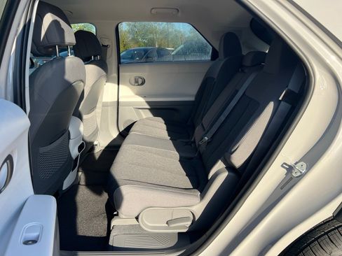 New 2026 Hyundai Ioniq 5 SE image 16