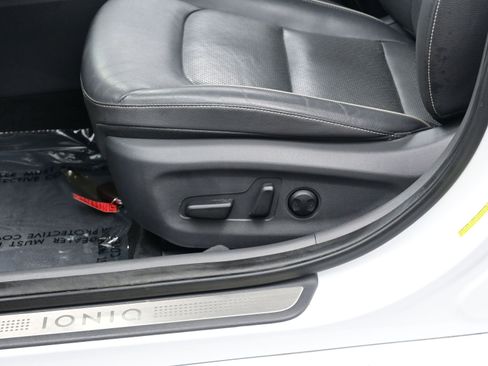 Used 2018 Hyundai Ioniq Limited w/ Ultimate Package 02 image 11