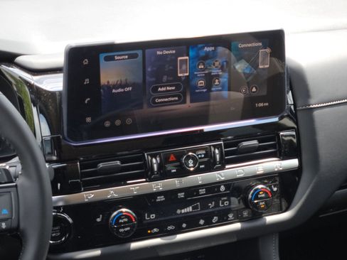 New 2026 Nissan Pathfinder SL FWD image 14