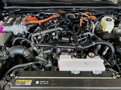 New 2026 Toyota 4Runner TRD Off-Road Premium AWD/4WD image 7
