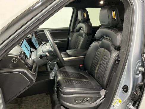 Used 2024 Rivian R1T Adventure AWD/4WD image 20