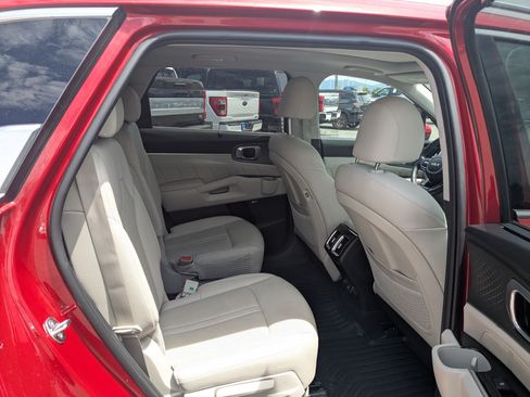 Used 2023 Kia Sorento SX Prestige AWD/4WD image 30