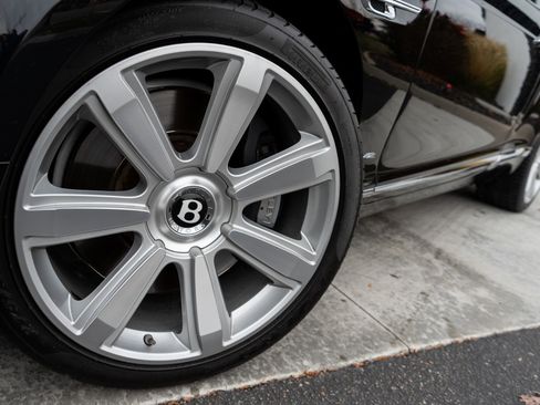 Used 2016 Bentley Continental GT image 4