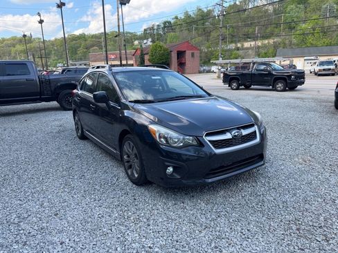 Used 2014 Subaru Impreza 2.0i Sport Premium w/ Popular Package #1 AWD/4WD image 6