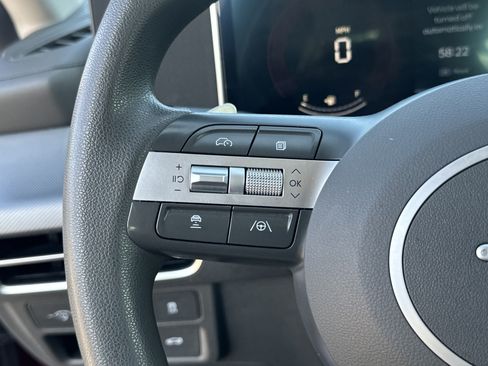 Used 2025 Hyundai Sonata SEL FWD image 24