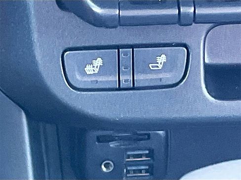 Used 2022 Chevrolet Colorado Z71 image 20