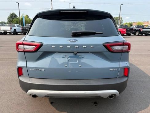 Used 2025 Ford Escape Active AWD/4WD image 6