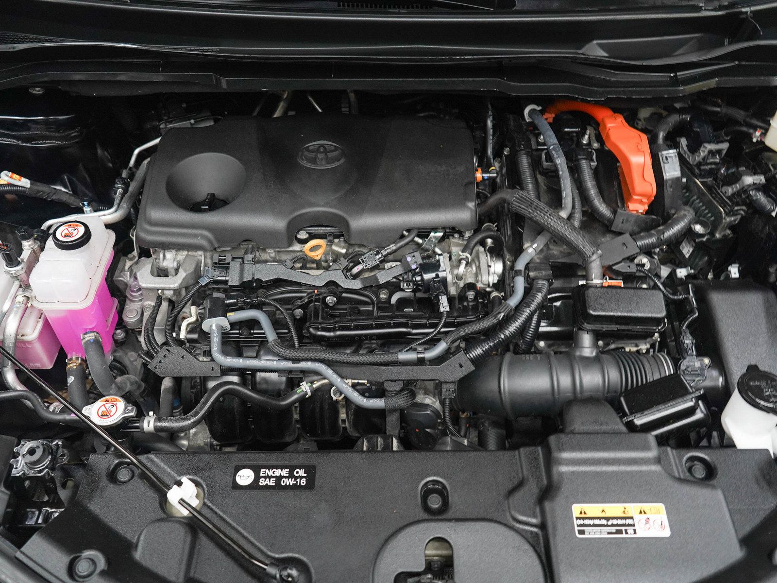 Used 2025 Toyota Sienna XSE AWD/4WD image 32