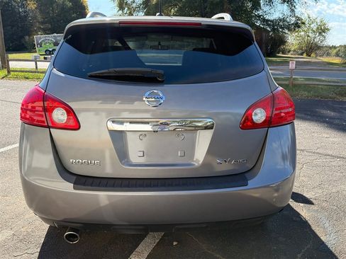 Used 2011 Nissan Rogue SV image 5