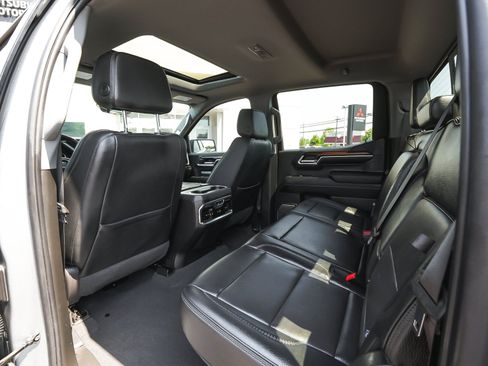 Used 2024 GMC Sierra 1500 Denali AWD/4WD image 34