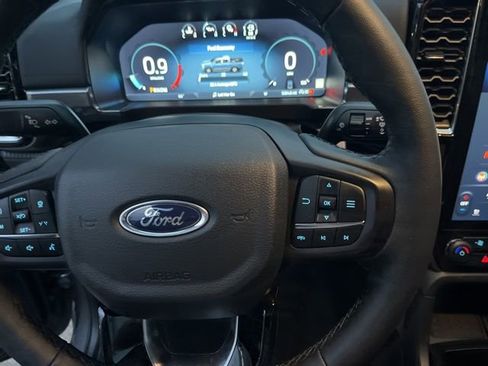 Used 2025 Ford Ranger Lariat w/ Trailer Tow Package AWD/4WD image 18