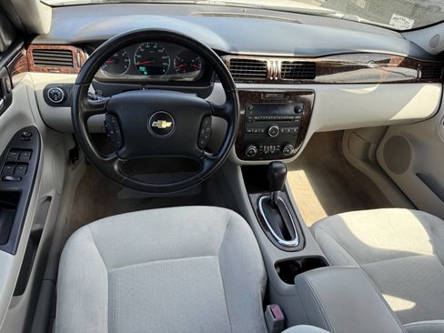 Used 2013 Chevrolet Impala LT image 18