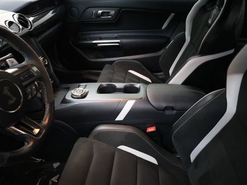 Used 2022 Ford Mustang Shelby GT500 w/ Carbon Fiber Track Pack RWD image 81