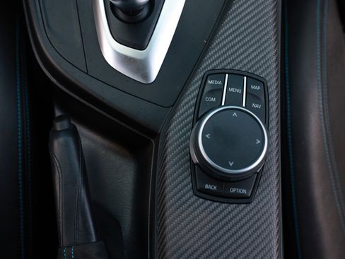 Used 2017 BMW M2 image 45