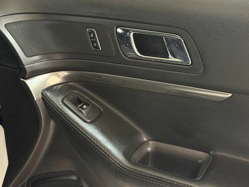 Used 2015 Ford Explorer 4WD Police Interceptor image 34