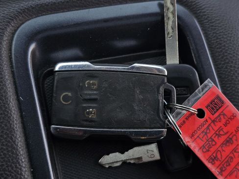 Used 2015 GMC Sierra 2500 Denali w/ Duramax Plus Package image 25