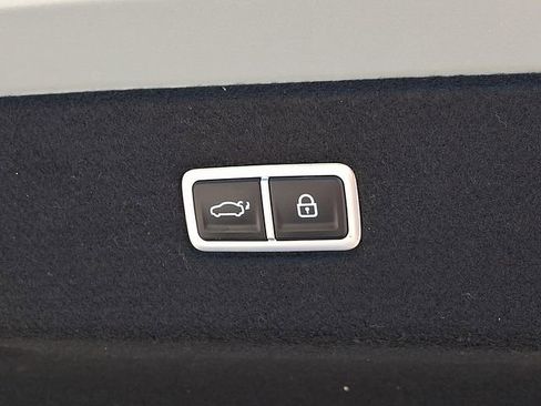 Used 2024 Hyundai Ioniq 6 SEL RWD image 32