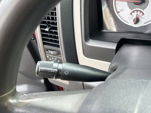 Used 2011 RAM 2500 ST w/ SXT Appearance Group image 18