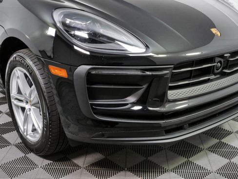 New 2026 Porsche Macan AWD/4WD image 39