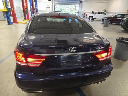 Used 2017 Lexus LS 460 RWD image 5