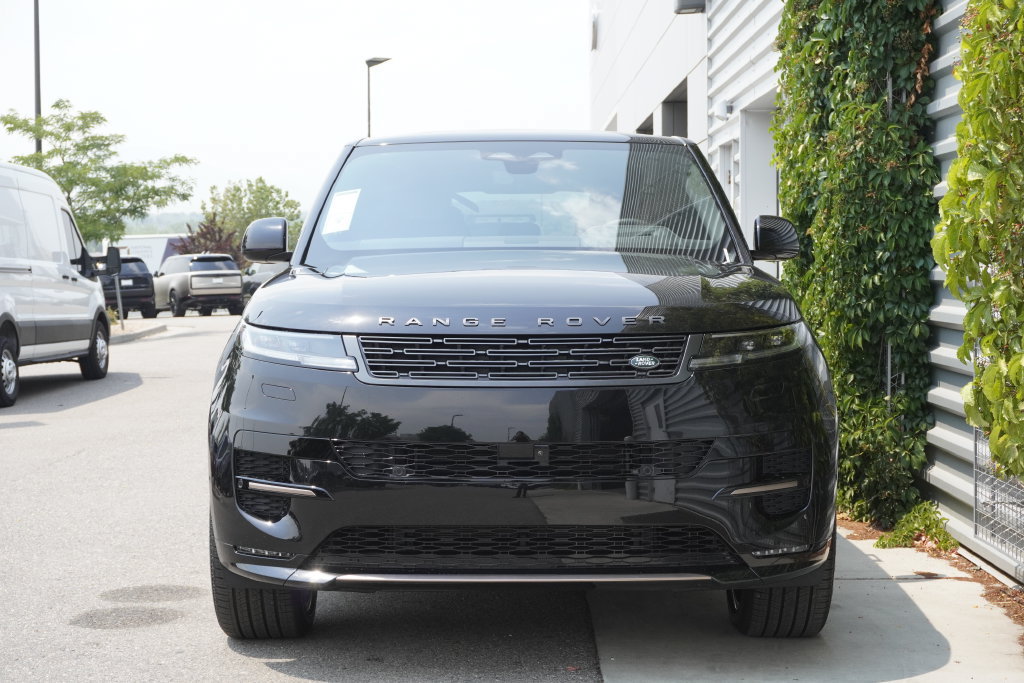 New 2026 Land Rover Range Rover Sport Dynamic SE AWD/4WD image 5