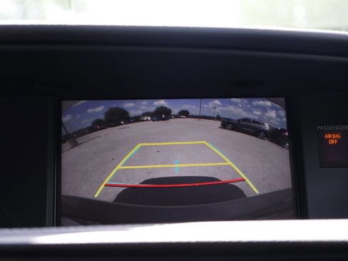 Used 2018 Lexus ES 300h w/ Navigation Package image 22