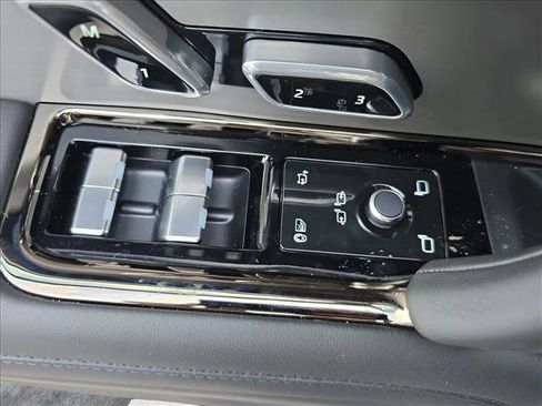 New 2026 Land Rover Range Rover Sport Dynamic SE image 28